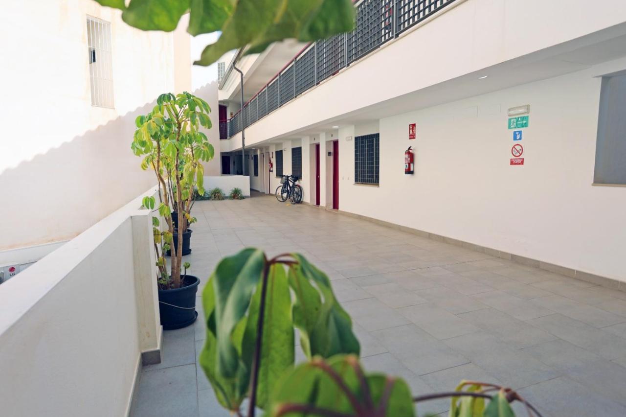 Casa Fenicia - Cosy Apartment With Free Private Parking Málaga Exterior foto